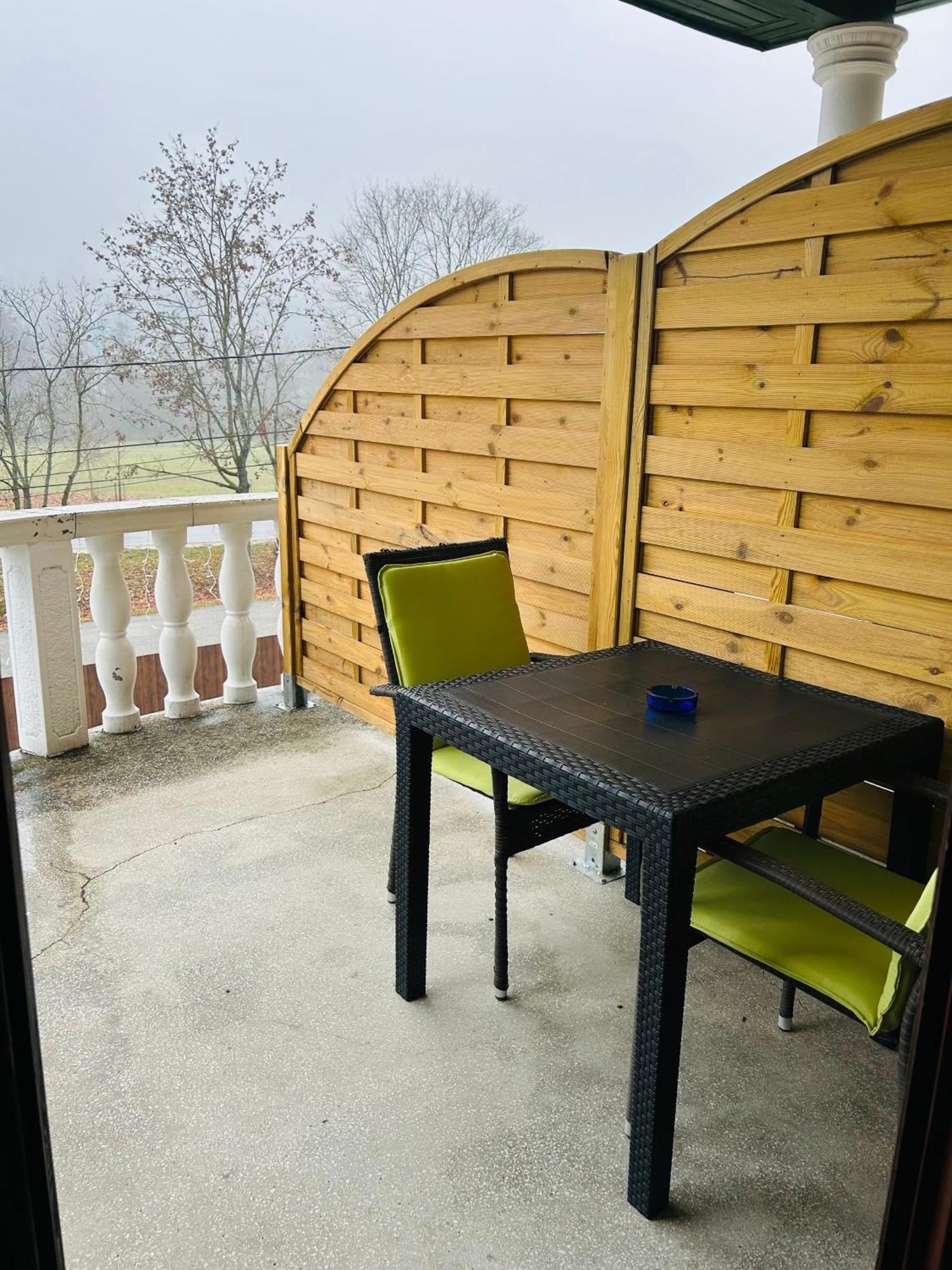Harmonia Vendeghaz Hotel Miskolc Exterior photo