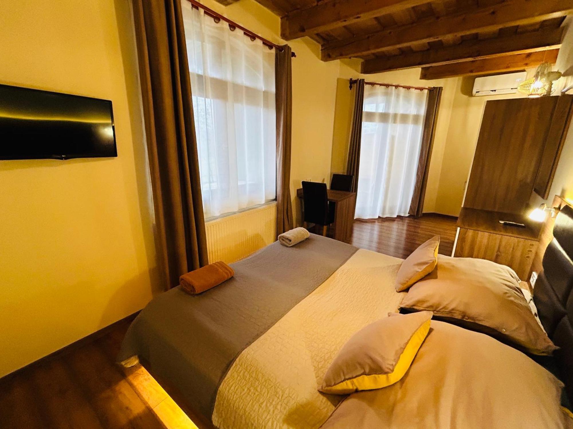Harmonia Vendeghaz Hotel Miskolc Exterior photo