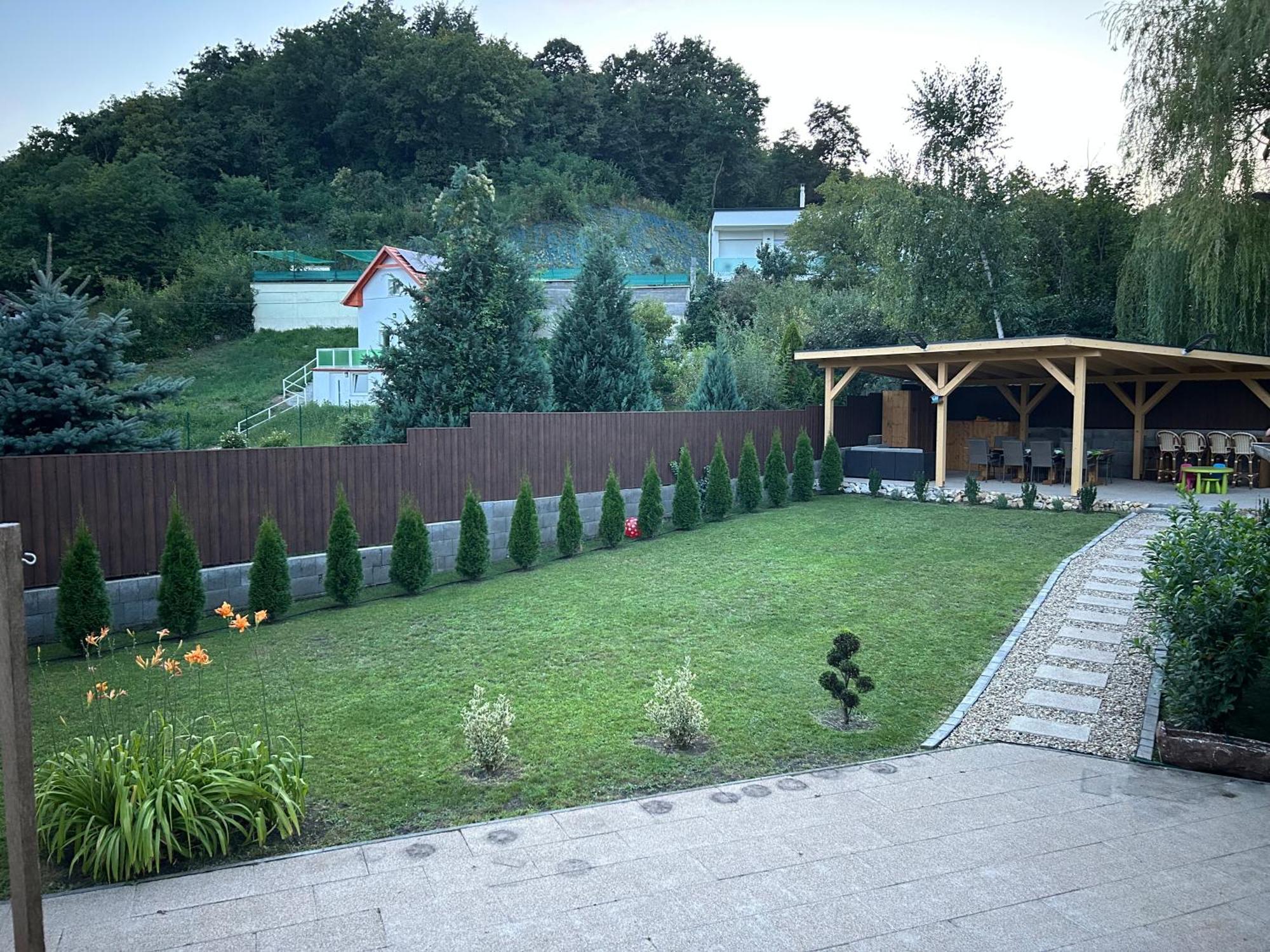 Harmonia Vendeghaz Hotel Miskolc Exterior photo